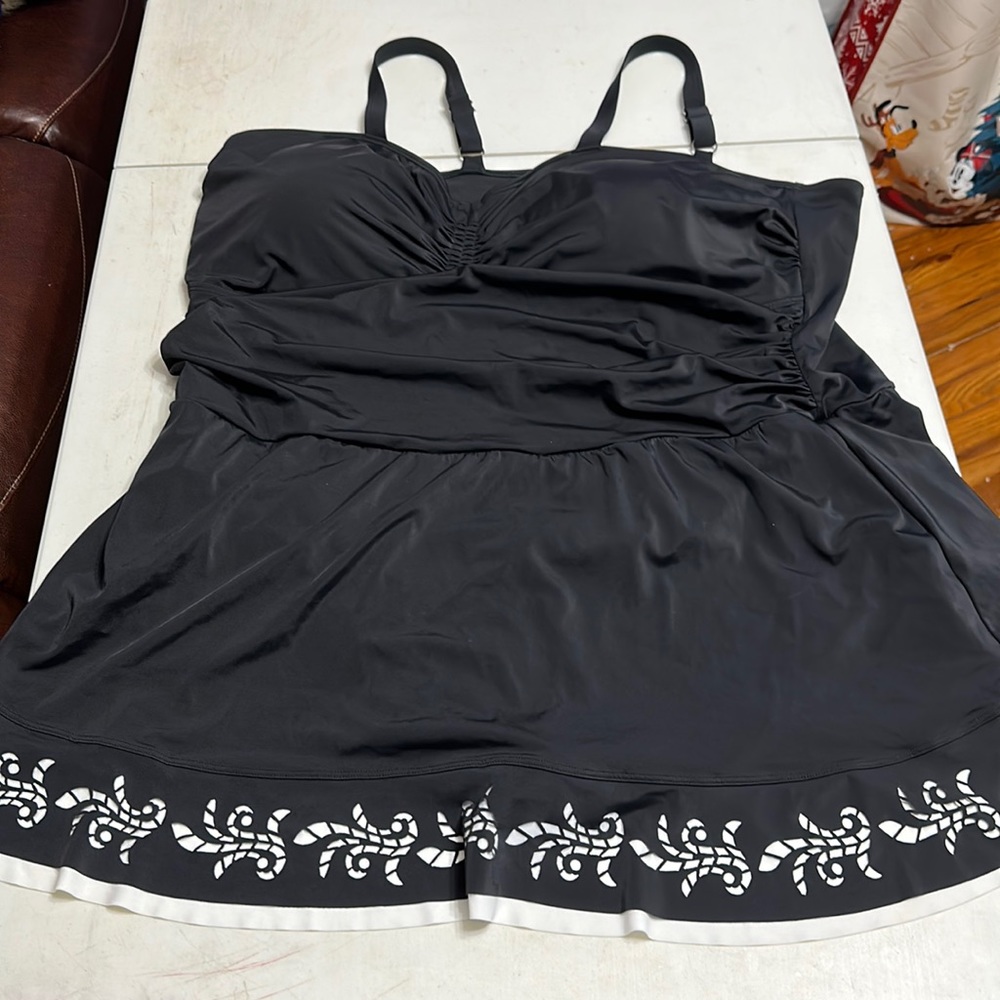 Boutique - D&co Beach Swim Suit. With a ruffled bottom